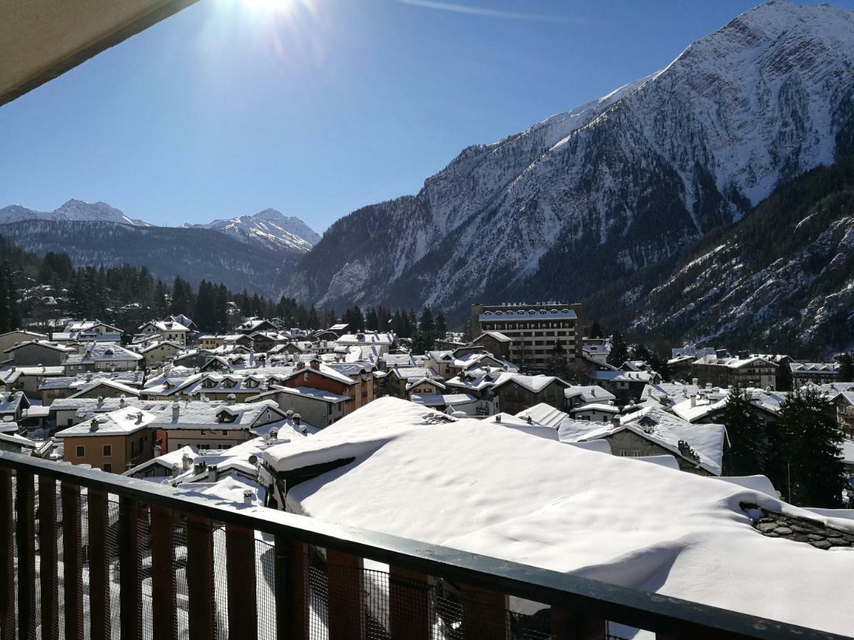 L'Atelier Du Temps - Appartamento Circe Courmayeur Eksteriør billede